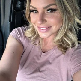 Lily Harper profile image