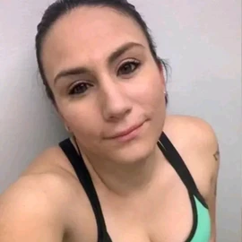Sfíà Valentine profile image
