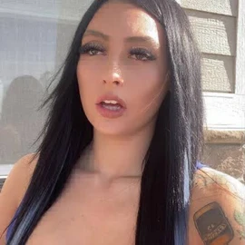 Jay Nicole profile image