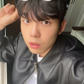 Jung Lee profile image