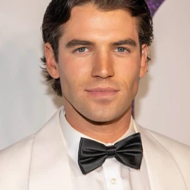 Noah fearnlyy profile image