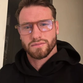 David Roberts profile image