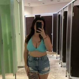 Elizabeth Ariza profile image