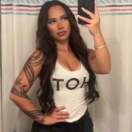 tiffany renee profile image