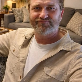 Gerard Butler profile image