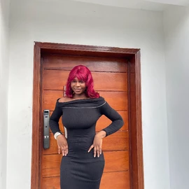 Juliet chizzy profile image