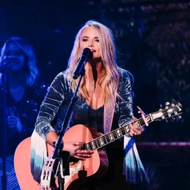 Miranda Lambert profile image