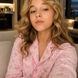 Emma Kok, singer profile image