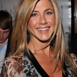 Jennifer Aniston profile image