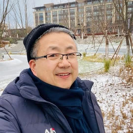 Raymond Hao profile image