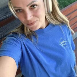 Clara ella profile image