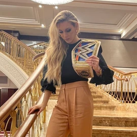 Ashley Elizabeth profile image