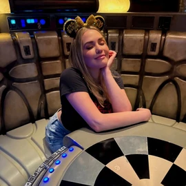 Sandra Smith profile image
