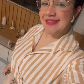Lily Robinson profile image