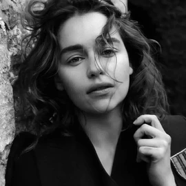 Emillia Clarke profile image