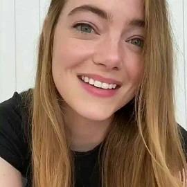 Emma Stone profile image