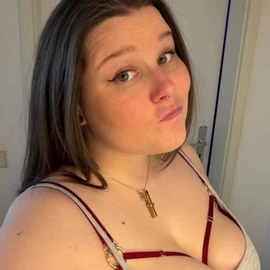 Katie Murch profile image