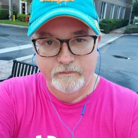mike henry profile image
