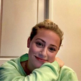 Rose Williams profile image