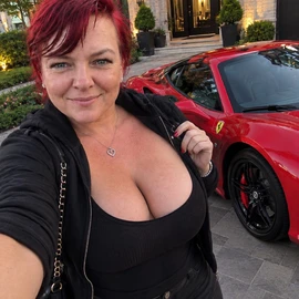 𝕁𝕦𝕤𝕥𝕚𝕟𝕖44 profile image