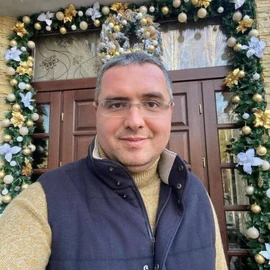 Christopher Turner profile image