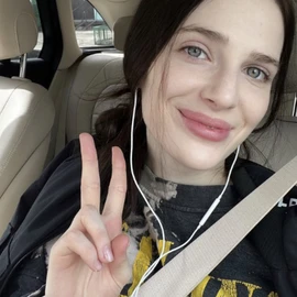 Amelia Michelle profile image