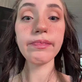 Linda Anna profile image