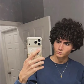 Alex Felix profile image