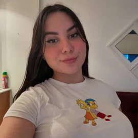 Lizzy bryan profile image