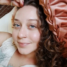 Rose mary profile image