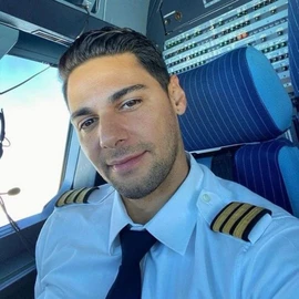 Johnnie Yiannis Metallidis profile image