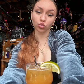 Emma joy profile image