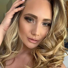 Rachael Elizabeth profile image