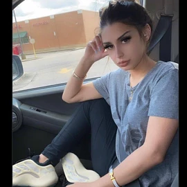Delphine m cruz profile image