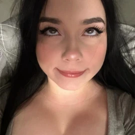 Bella Lawson profile image
