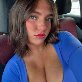 Lauren Nesladek profile image