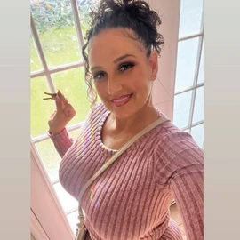 Donna Richard profile image