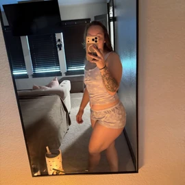 Jenny profile image