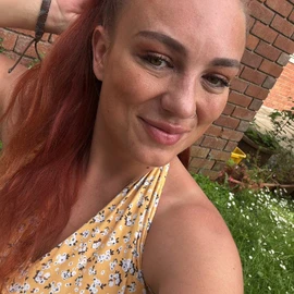 Charly sophia profile image
