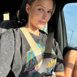 Amelia Brown profile image