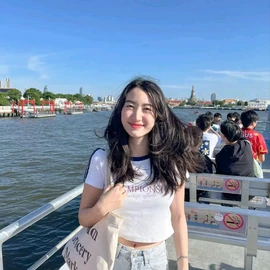sunny young profile image