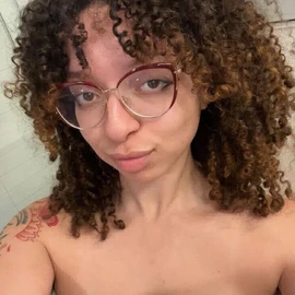 Sandra Aliana profile image