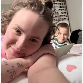 Karen Lynn profile image