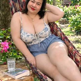 Olivia mary profile image