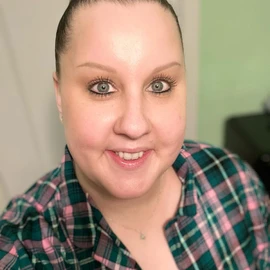 Amanda joy profile image