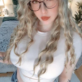 riveera Lyn profile image