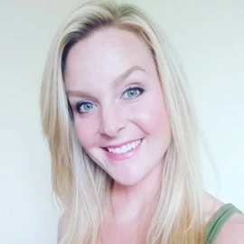 Annie Garris profile image