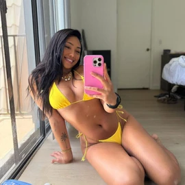 Sabrina mella profile image