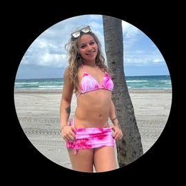 tiny kissesxoxo profile image