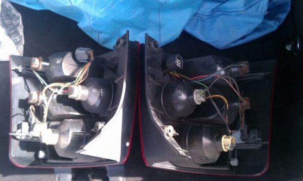 land rover range rover sport tail light - $250 thumbnail 3